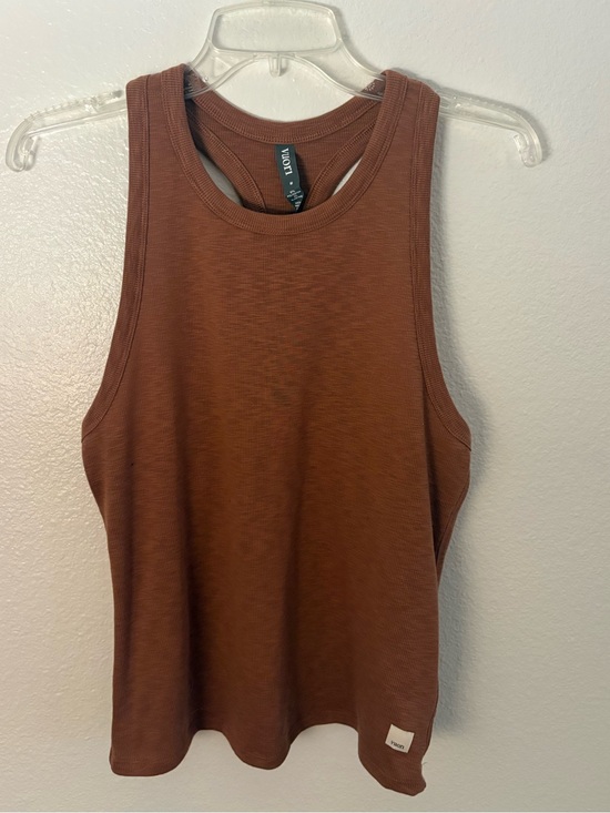 Vuori Tops - Vuori DreamKnit Tank Top - Rust Size Medium never worn